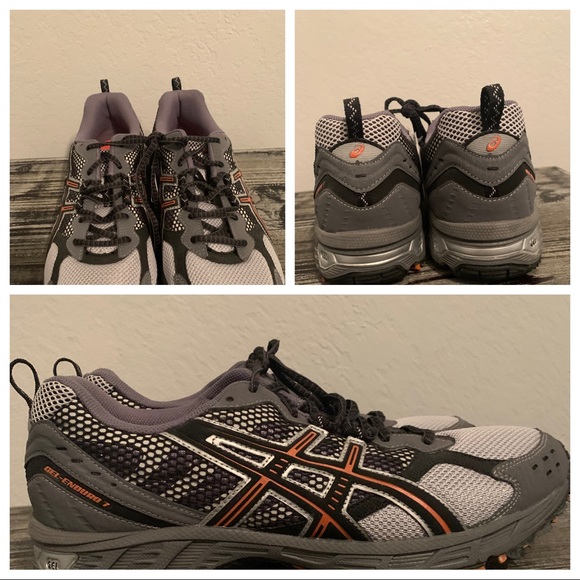 Shoes - Picture 1 of 2